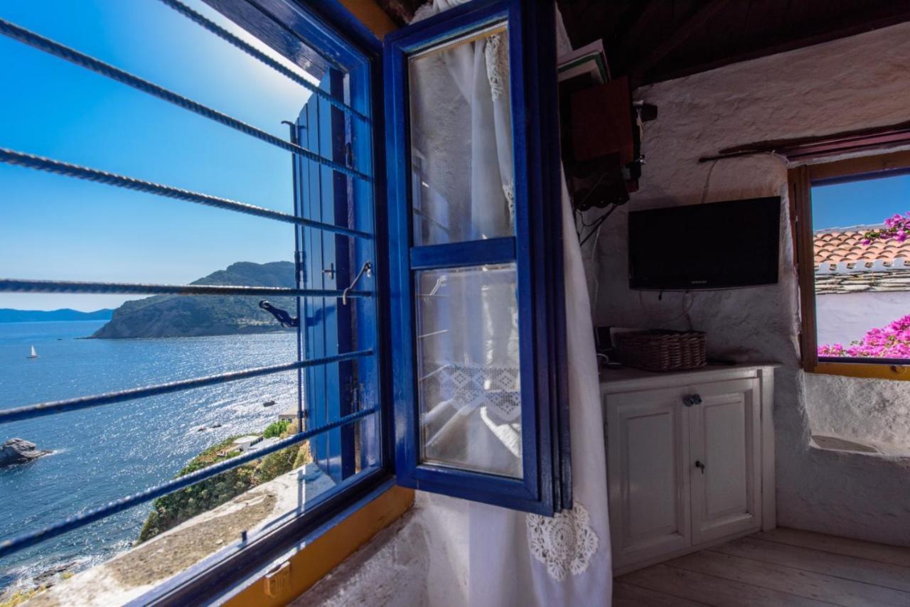 Villea Seaview Apartments Скопелос Экстерьер фото